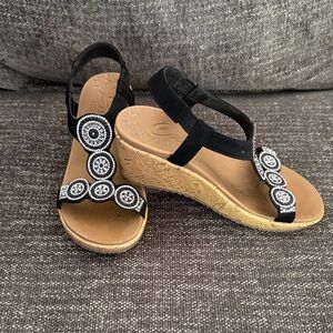 Skechers Black and Tan Beaded Wedge Sandals
